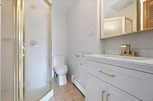 100 Spruce St, West Hempstead, NY 11552 - Photo 8