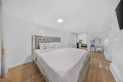 22110 69th Avenue, Oakland Gardens, NY 11364 - Photo 24