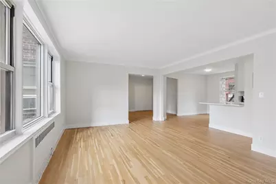68-61 Yellowstone Boulevard #610, Forest Hills, NY 11375 - Photo 2