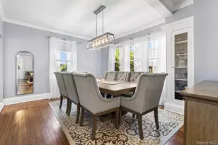 126 Rutland Ave, Rockville Centre, NY 11570 - Photo 8