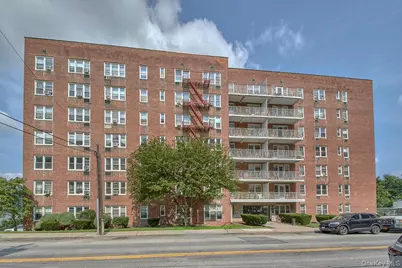 709 Warburton Avenue #2F, Yonkers, NY 10701 - Photo 1