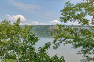 709 Warburton Ave, Yonkers, NY 10701 - Photo 4