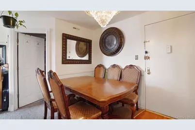 8429 153rd Avenue #6F, Howard Beach, NY 11414 - Photo 6