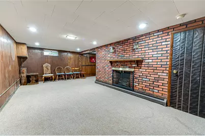 607 7th Avenue, East Northport, NY 11731 - Photo 22