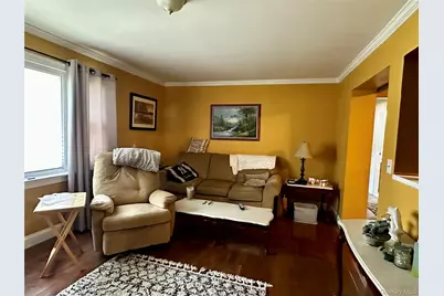 69 Cedar Avenue, Poughkeepsie, NY 12603 - Photo 2