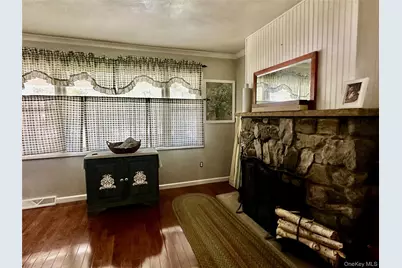 69 Cedar Avenue, Poughkeepsie, NY 12603 - Photo 4