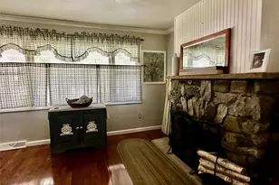 69 Cedar Ave, Poughkeepsie, NY 12603 - Photo 4