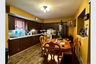 69 Cedar Avenue, Poughkeepsie, NY 12603 - Photo 6