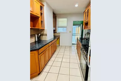 168-29 89th Avenue #1st floor, Jamaica, NY 11432 - Photo 4