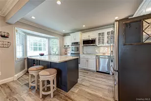 165 Pepperidge Rd, Oakdale, NY 11769 - Photo 8