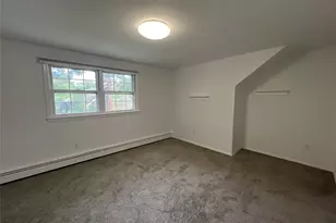 8 Daly Dr, Riverhead, NY 11901 - Photo 20