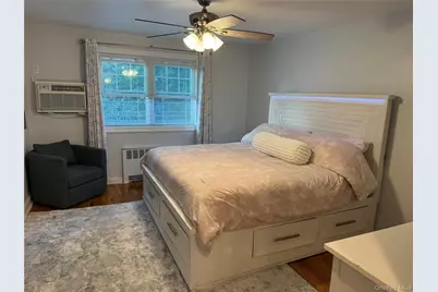 226-09 Union Turnpike #B, Oakland Gardens, NY 11364 - Photo 14