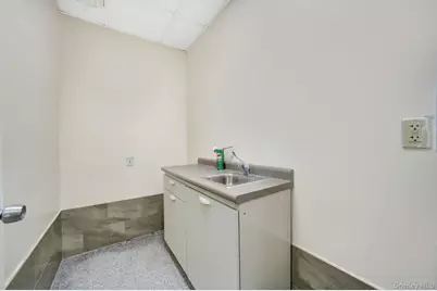 834 Coney Island Avenue, Brooklyn, NY 11218 - Photo 14
