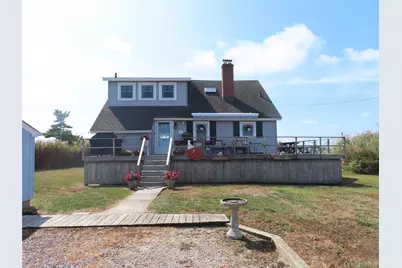 7 Captree, Babylon, NY 11702 - Photo 2