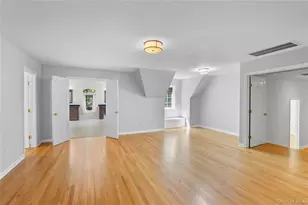 23 Cliff Rd, Port Jefferson, NY 11777 - Photo 26