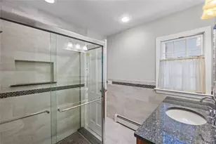 23 Cliff Rd, Port Jefferson, NY 11777 - Photo 20