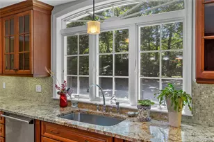 23 Cliff Rd, Port Jefferson, NY 11777 - Photo 16
