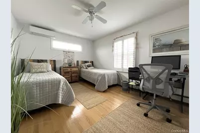 24 Virginia Avenue #Top, Long Beach, NY 11561 - Photo 8