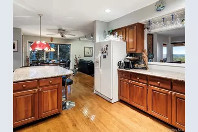 15 Eagle Rock Hill, Centerport, NY 11721 - Photo 12