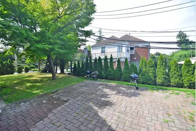 25 A Old Mill Road, Great Neck, NY 11023 - Photo 38