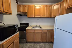 153-28 119th Ave, Jamaica, NY 11434 - Photo 8
