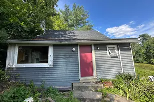 348-354 Binnewater Rd, Kingston, NY 12401 - Photo 4
