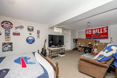 9 Linwood Avenue, Farmingdale, NY 11735 - Photo 20