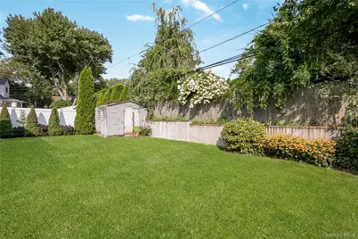 9 Linwood Avenue, Farmingdale, NY 11735 - Photo 24