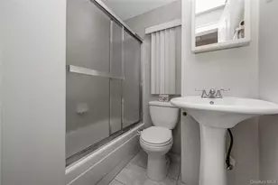 9 Linwood Ave, Farmingdale, NY 11735 - Photo 18