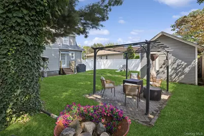 403 Clinton Street, Bellmore, NY 11710 - Photo 24