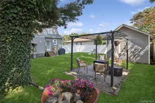 403 Clinton St, Bellmore, NY 11710 - Photo 24