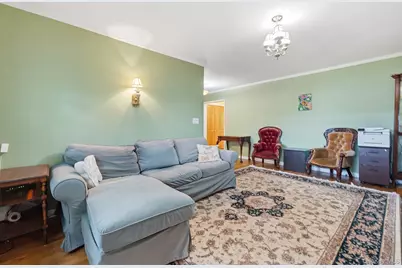 154 Underhill Avenue #2A, West Harrison, NY 10604 - Photo 8