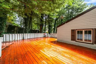 23 Colonial Dr, Smithtown, NY 11787 - Photo 44