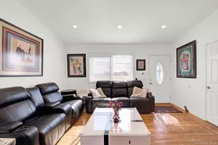 76 Suffolk Rd, Island Park, NY 11558 - Photo 14