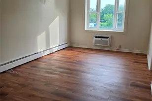 61-25 75th St, Middle Village, NY 11379 - Photo 6