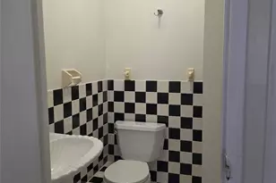 61-25 75th St, Middle Village, NY 11379 - Photo 10