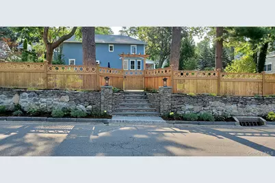 18 20th Avenue, Sea Cliff, NY 11579 - Photo 2