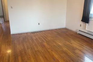 144-87 176th St, Springfield Gardens, NY 11434 - Photo 4