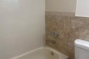 144-87 176th St, Springfield Gardens, NY 11434 - Photo 8