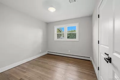 132 S Conger Avenue, Congers, NY 10920 - Photo 6