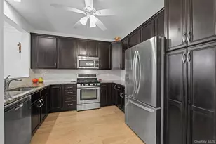 2806 Bennington Dr, Fishkill, NY 12524 - Photo 10