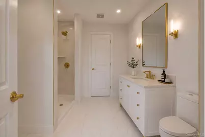 289 Lido Boulevard, Long Beach, NY 11561 - Photo 12