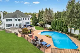 150 Hayrick Ln, Commack, NY 11725 - Photo 44