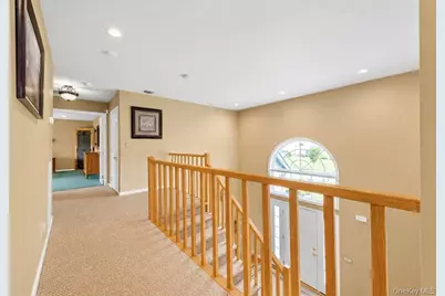 150 Hayrick Lane, Commack, NY 11725 - Photo 18