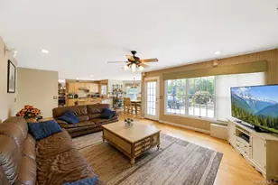 150 Hayrick Ln, Commack, NY 11725 - Photo 8
