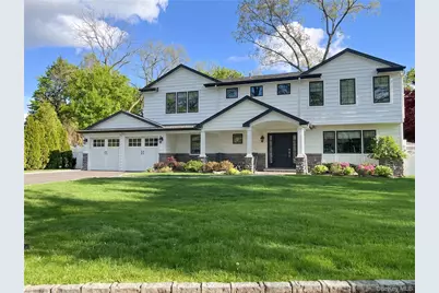 6 Sue Circle, Huntington, NY 11743 - Photo 1