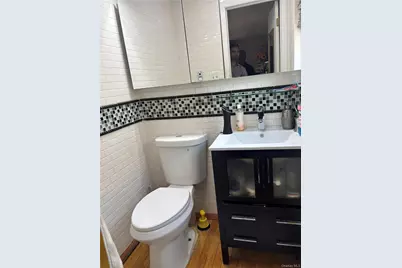 [Address not provided], Jamaica, NY 11433 - Photo 6