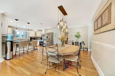 1836 Gardenia Avenue, Merrick, NY 11566 - Photo 14