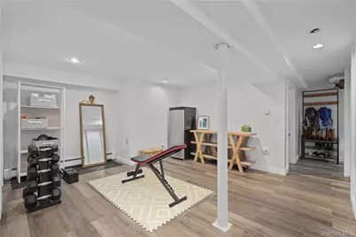 60 Leonard Street, Mount Kisco, NY 10549 - Photo 12