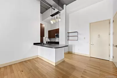 25 Leroy Place #511, New Rochelle, NY 10805 - Photo 2